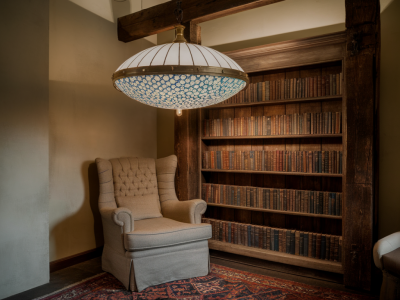 how to choose the perfect pendant light for a cozy reading nook